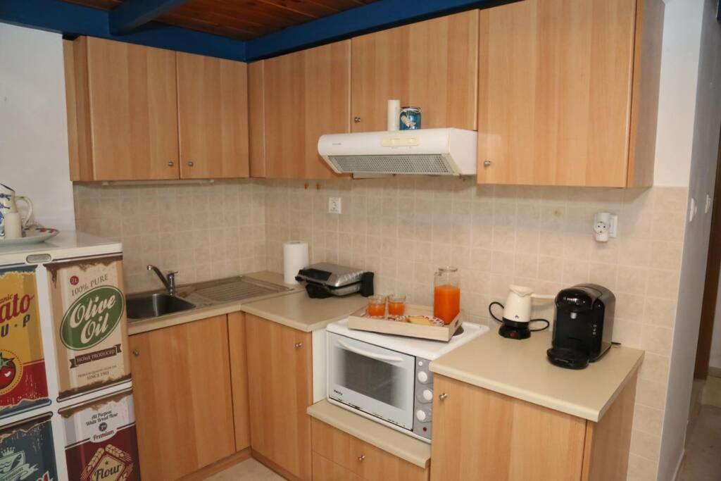 Lignum Apartment Ermoupoli Bagian luar foto